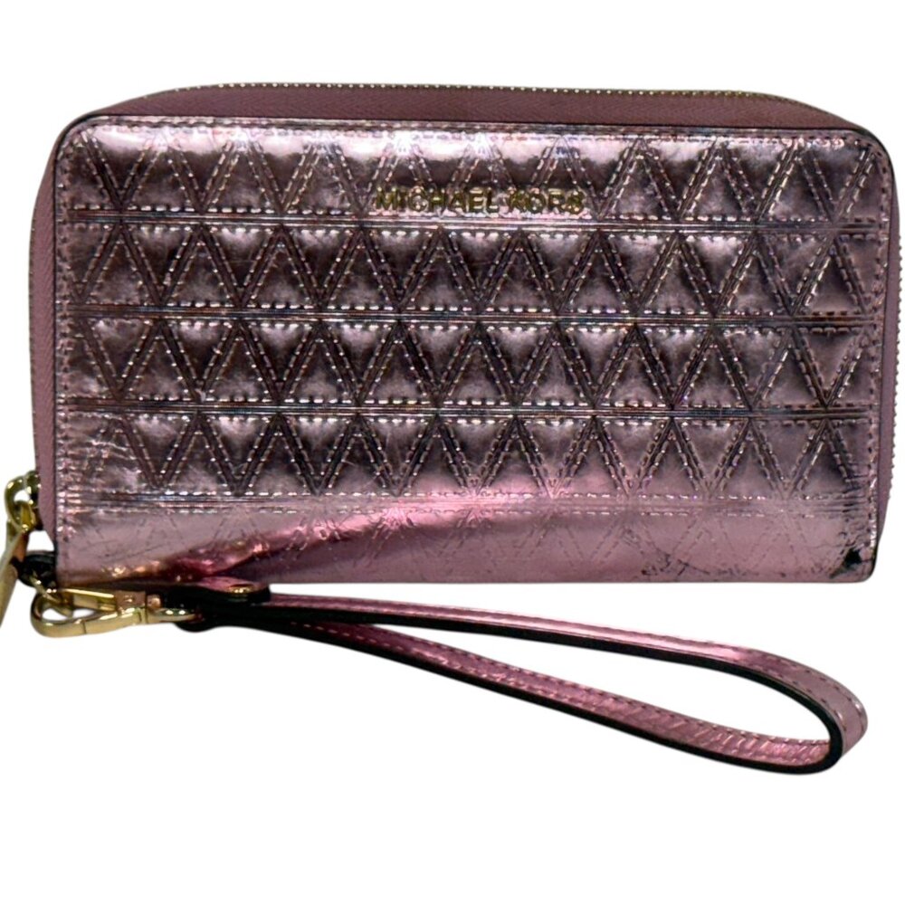 Michael Kors Metallic Quilted Multifunction Phone Wallet - Pink